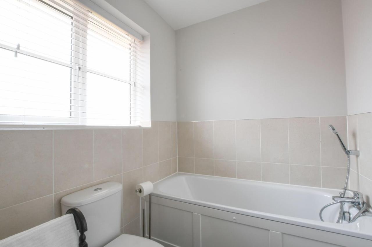 Number 51, Halesworth Vila Exterior foto